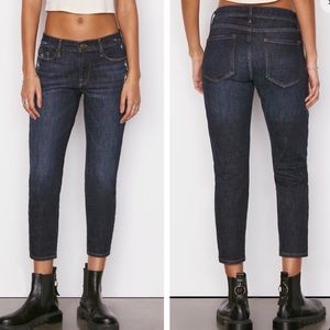Frame Le Garcon Crop Boyfriend Fit In Distressed Covant Wash Size 30